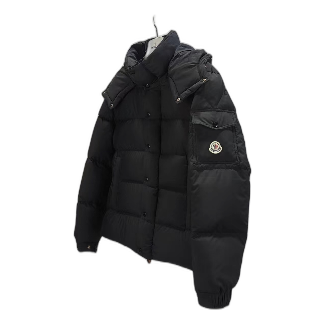 Moncler Maya Matte Hooded Puffer Jacket | Black