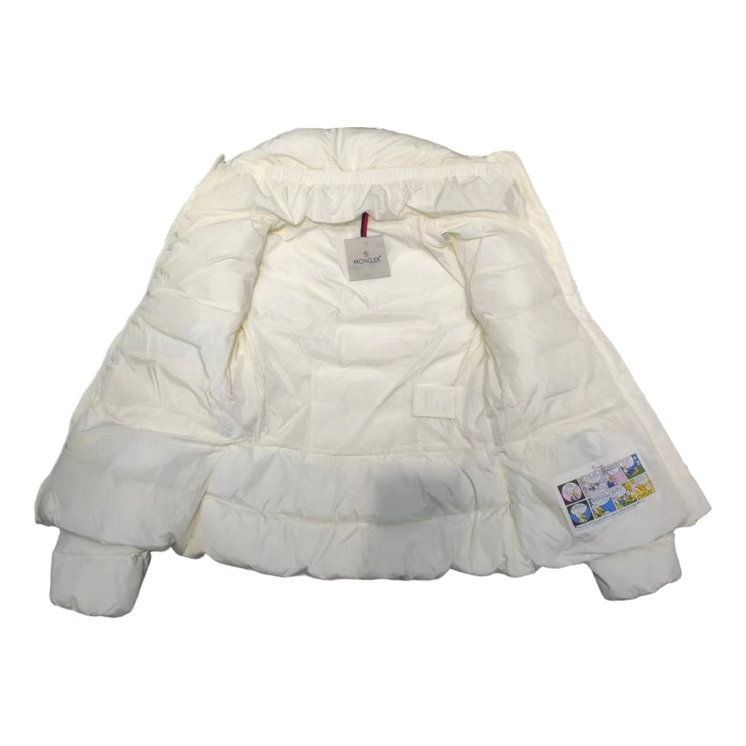 Moncler Drawstring-Waist Stand-Collar Puffer Jacket | Ivory