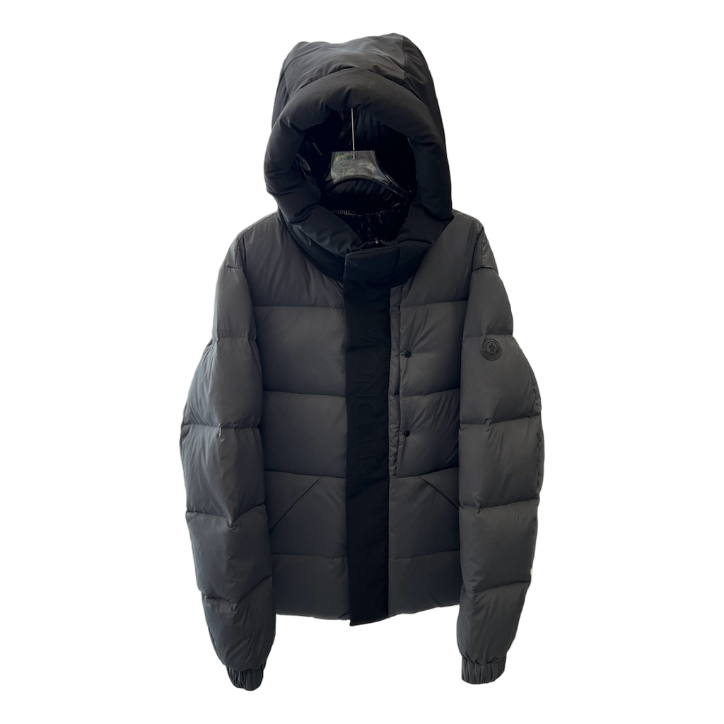 Moncler Contrast-Hood Colour-Block Puffer Jacket