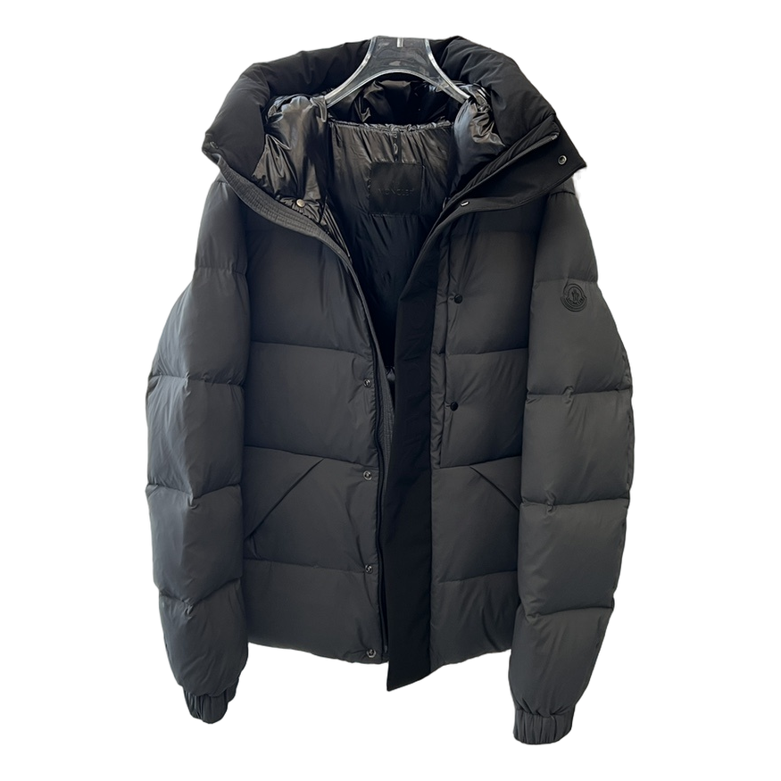 Moncler Contrast-Hood Colour-Block Puffer Jacket