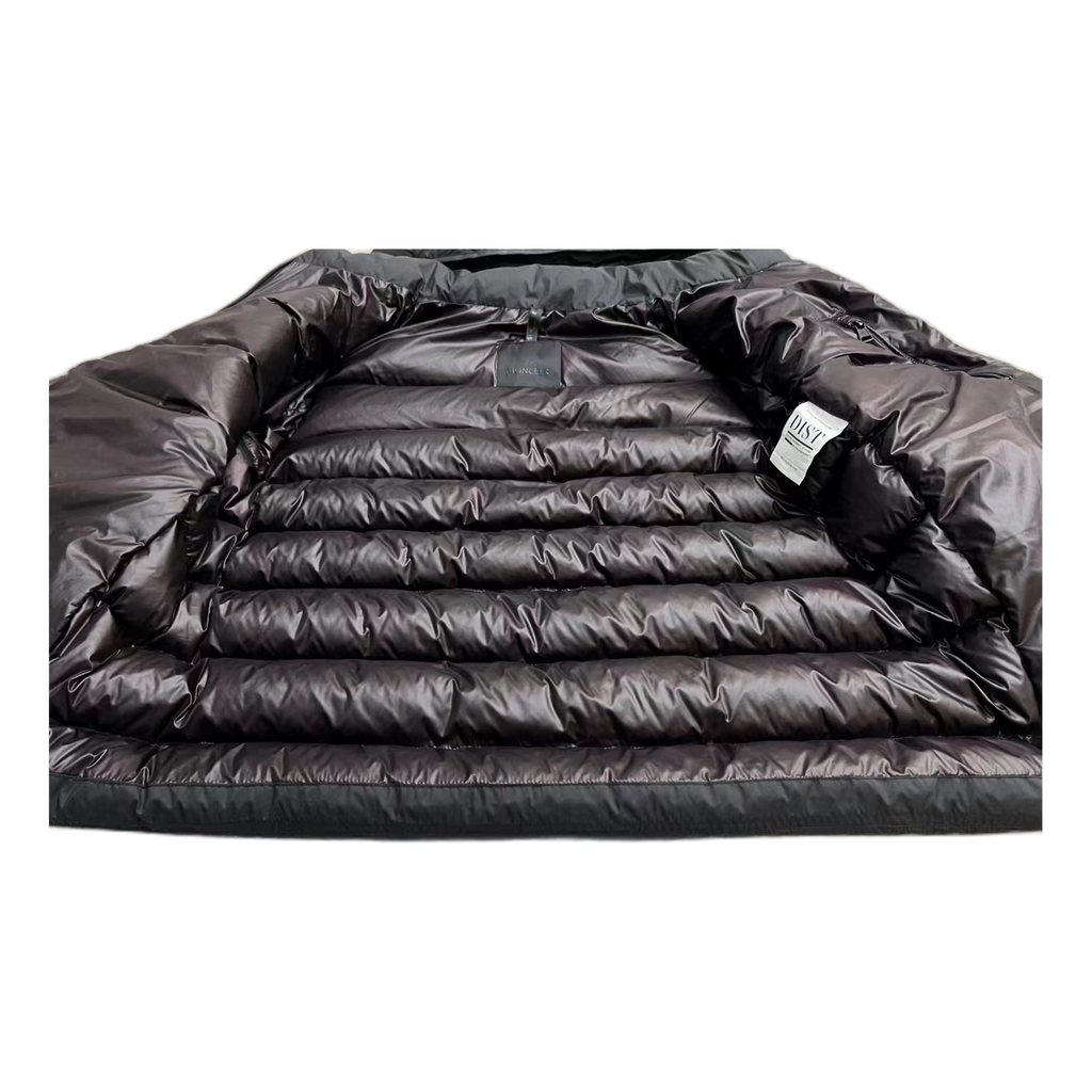 Moncler Vertical-Logo Snap-Front Puffer Jacket | Black