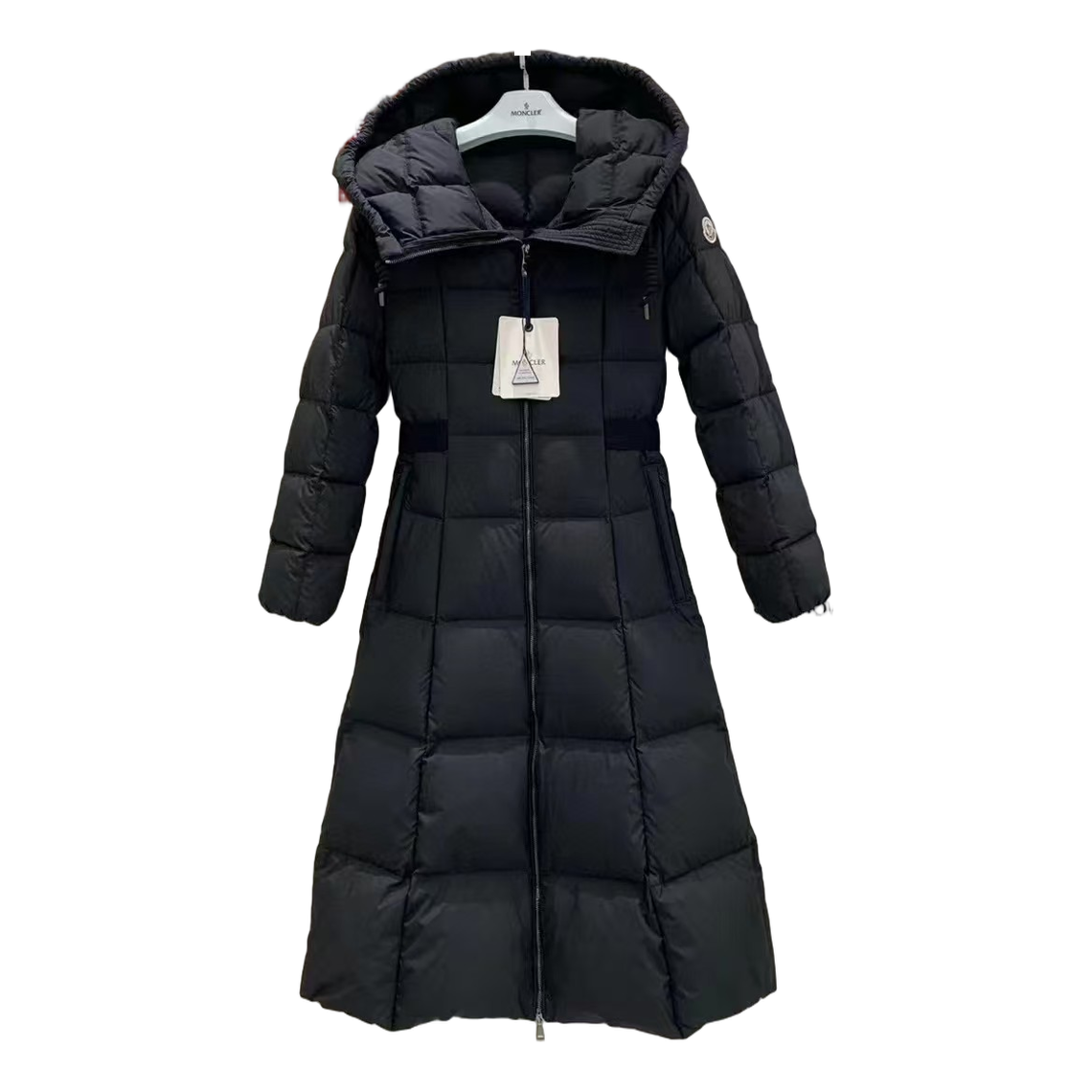 Moncler Fitted Long Hooded Puffer Coat | Black