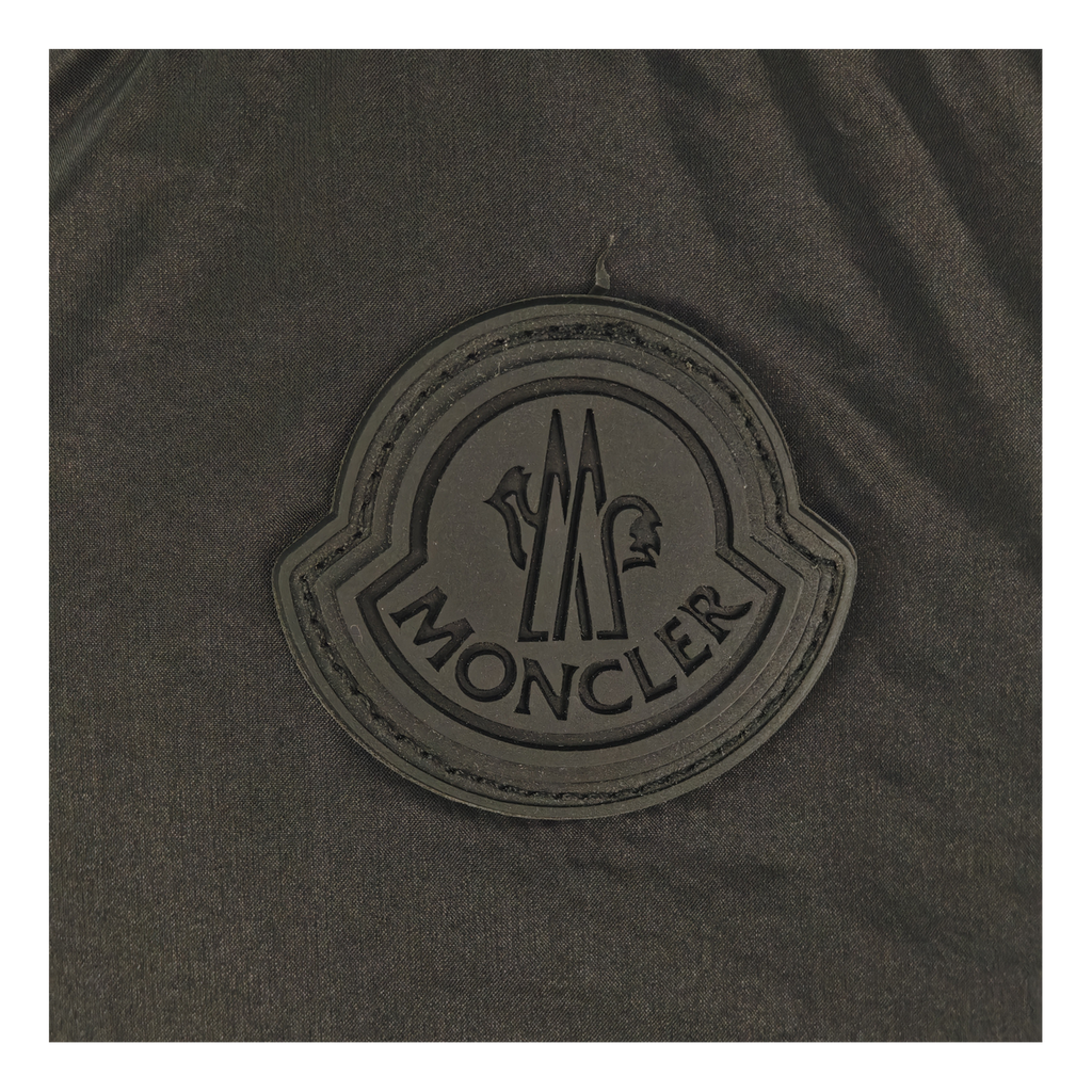 Moncler Tonal-Logo High-Collar Puffer Jacket | Black