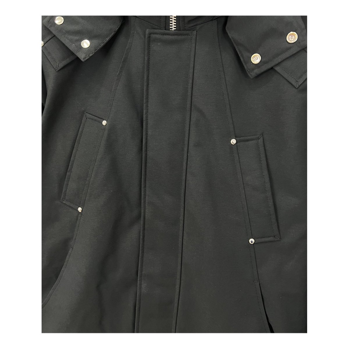 Moose Knuckles Curved-Hem Fur-Trim Hooded Parka | Black