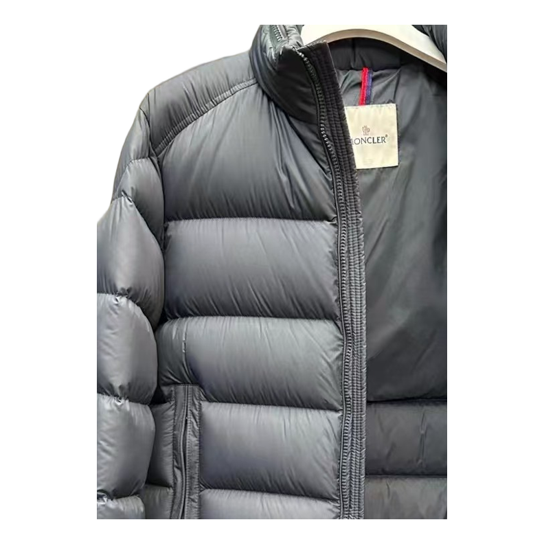 Moncler Tricolour Sleeve-Band Stand-Collar Puffer Jacket | Navy