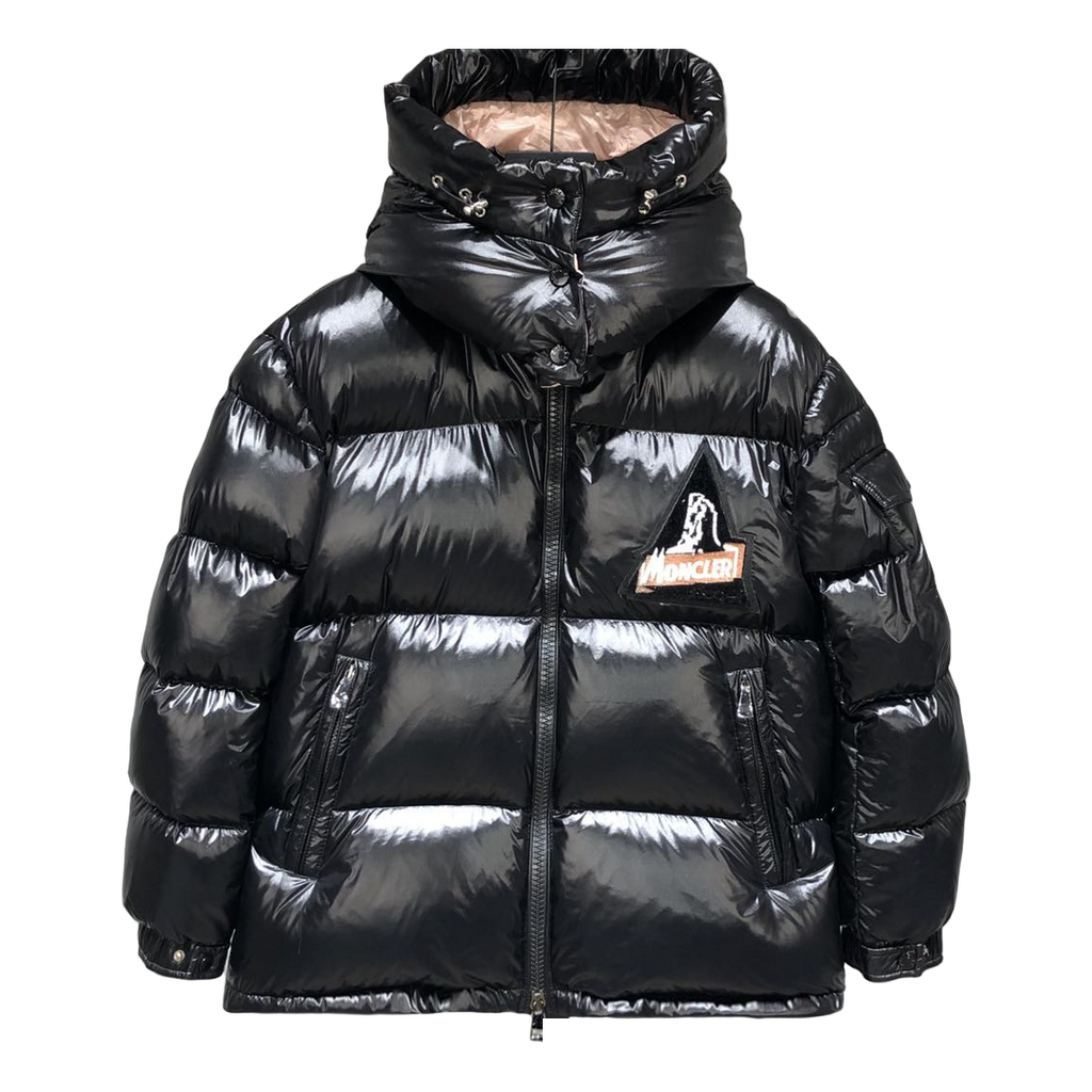 Moncler Mountain-Badge Glossy Short Puffer Jacket | Black